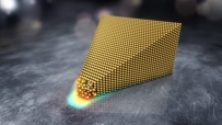 科学家找到在室温条件下熔化黄金的办法